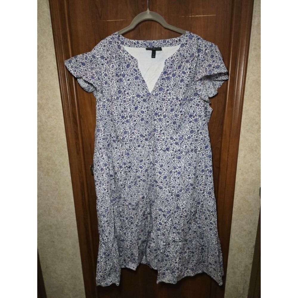 Lane Bryant Dress Size 16 Woman's Blue White Floral Print Cap Sleeve V-Neck EUC